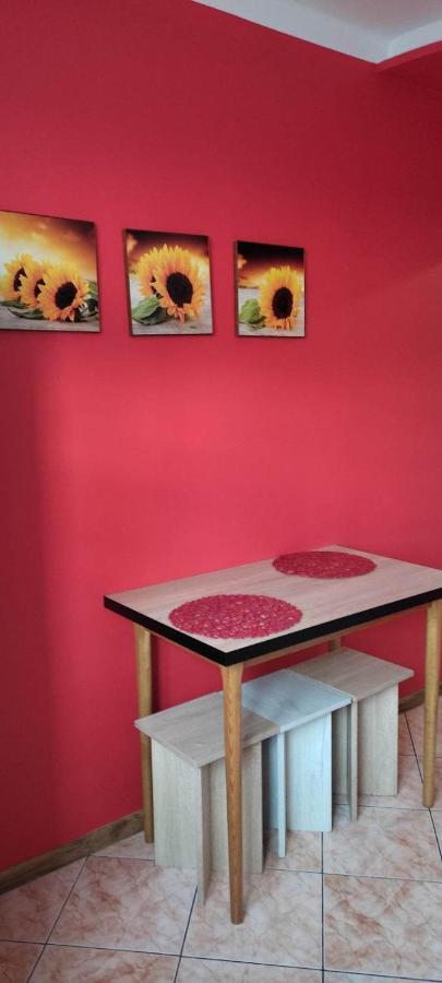 Hostel Roza Suwałki Buitenkant foto